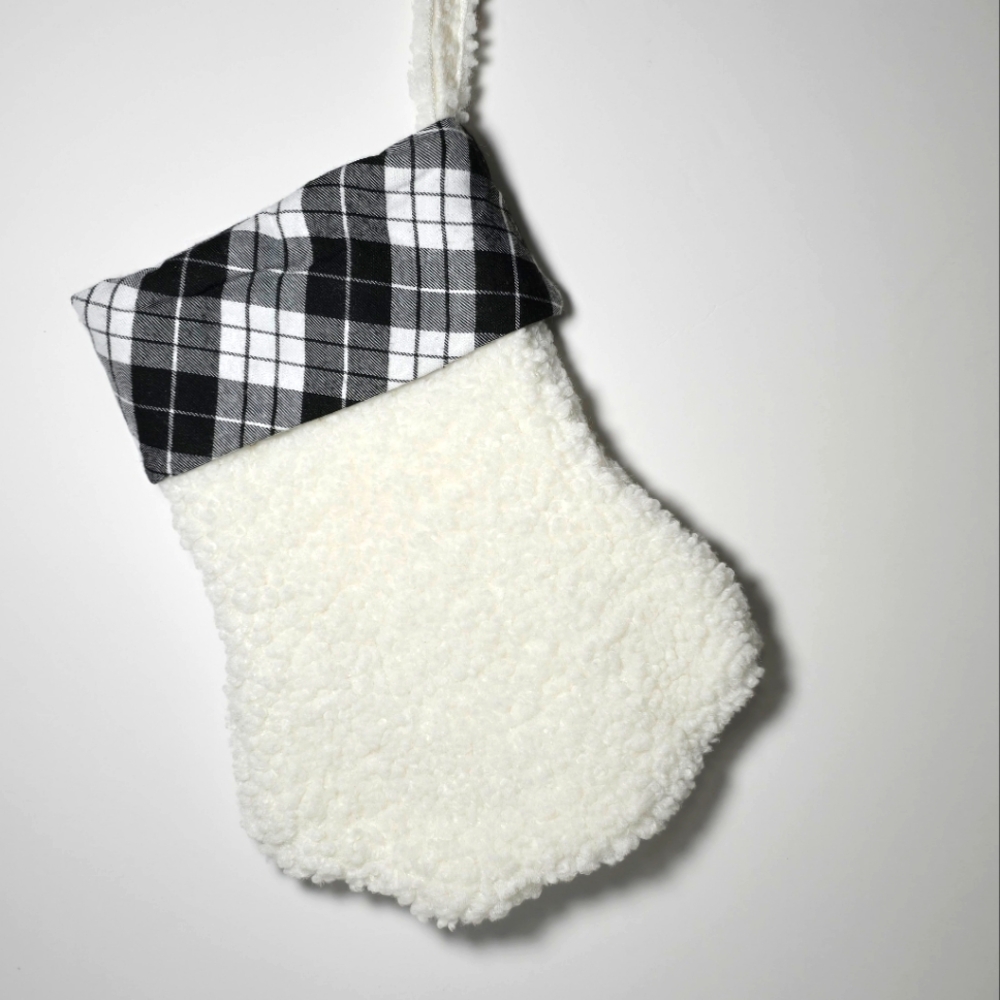 Dog christmas paw stocking black white sherpa feel 13" nwt - Picture 2 of 2